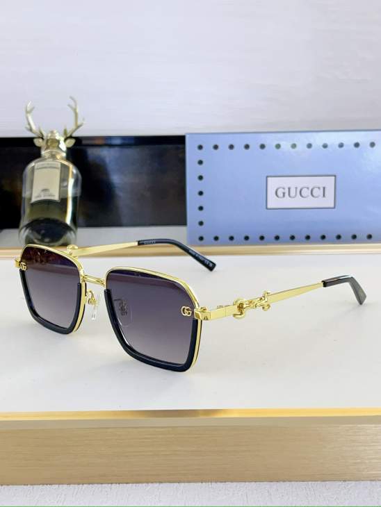 Picture of Gucci Sunglasses _SKUfw80442451fw